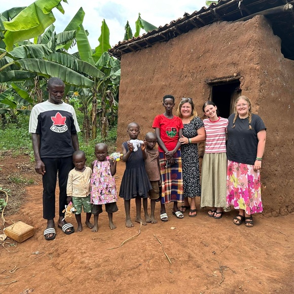 Duluth Trading Co Floral Heirloom overall in Pink and Green, sz XXL - Picture 9 of 10